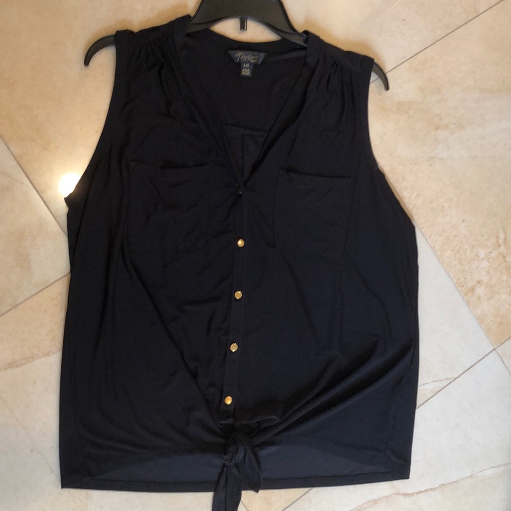 Thalia Sodi LArge sleeveless top